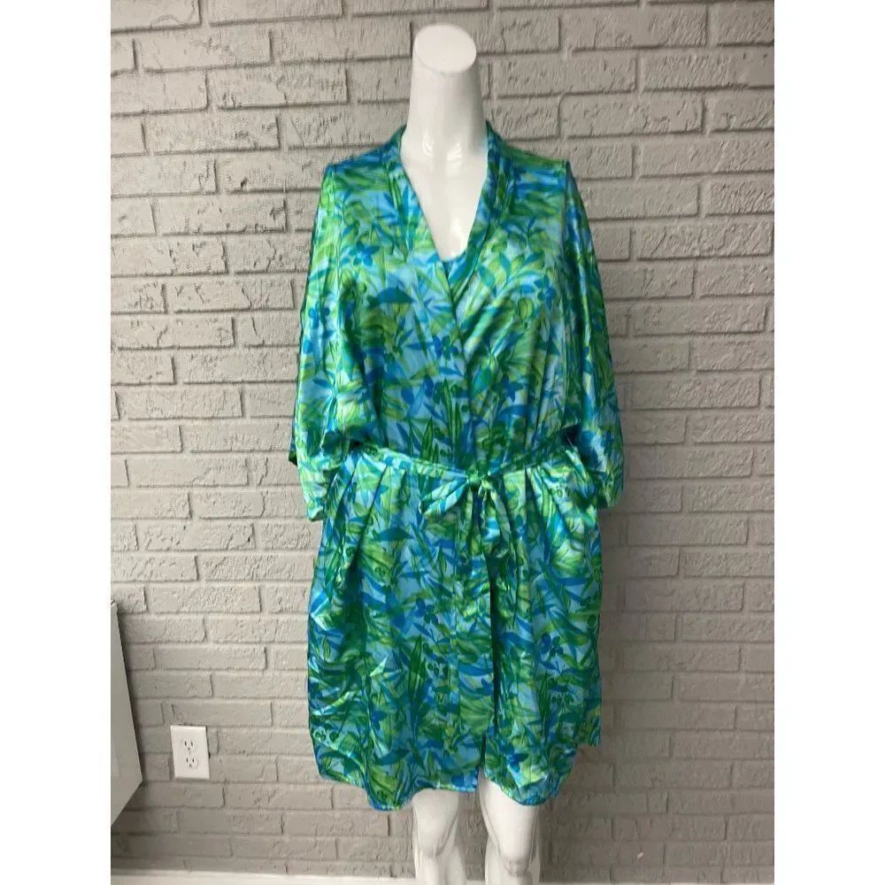 Morgan Taylor Intimates Satin Floral Print Tank & Robe Size M / L